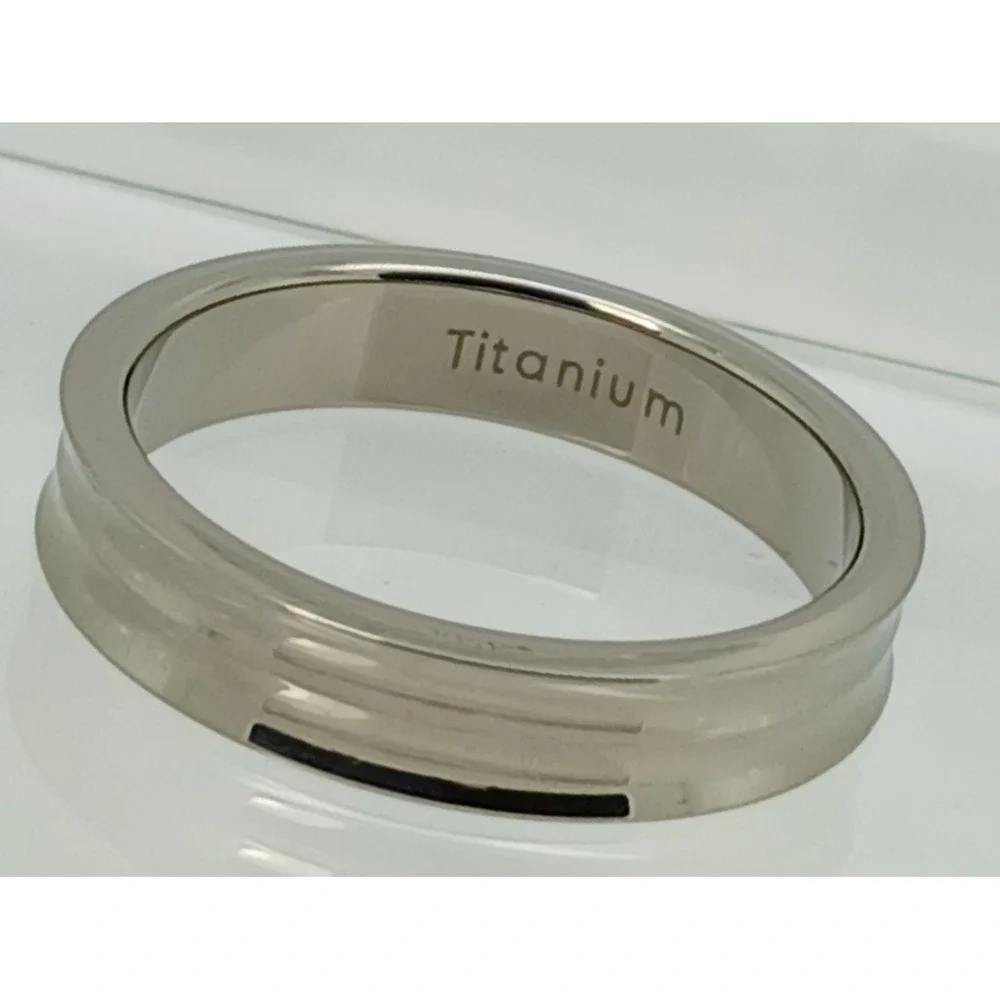 Vintage 1990s Titanium Ring Band Size 11 Silver Double Groove Concave 5mm NOS